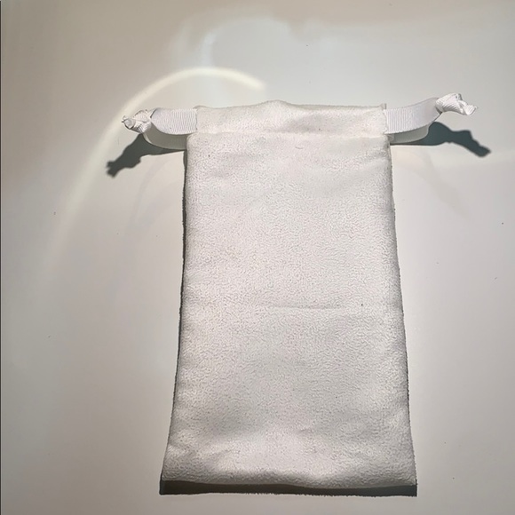 Kylie Cosmetics Pouch - Picture 5 of 7